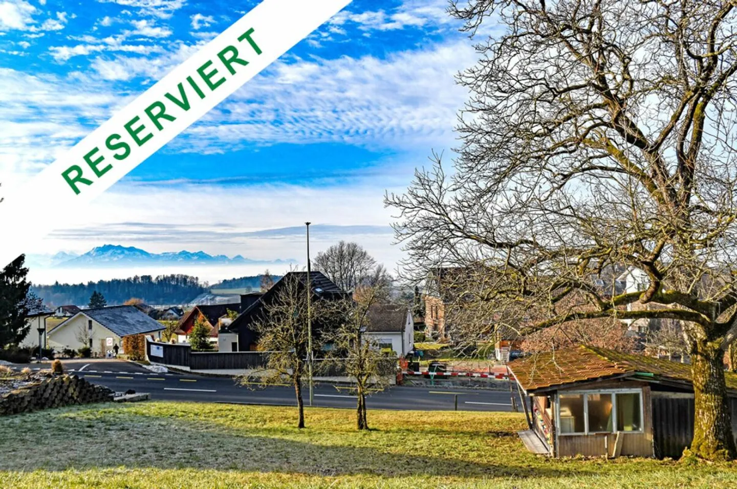 Parcelle de terrain à bâtir de 1'192 m2 avec vue - Photo 1 sur 4