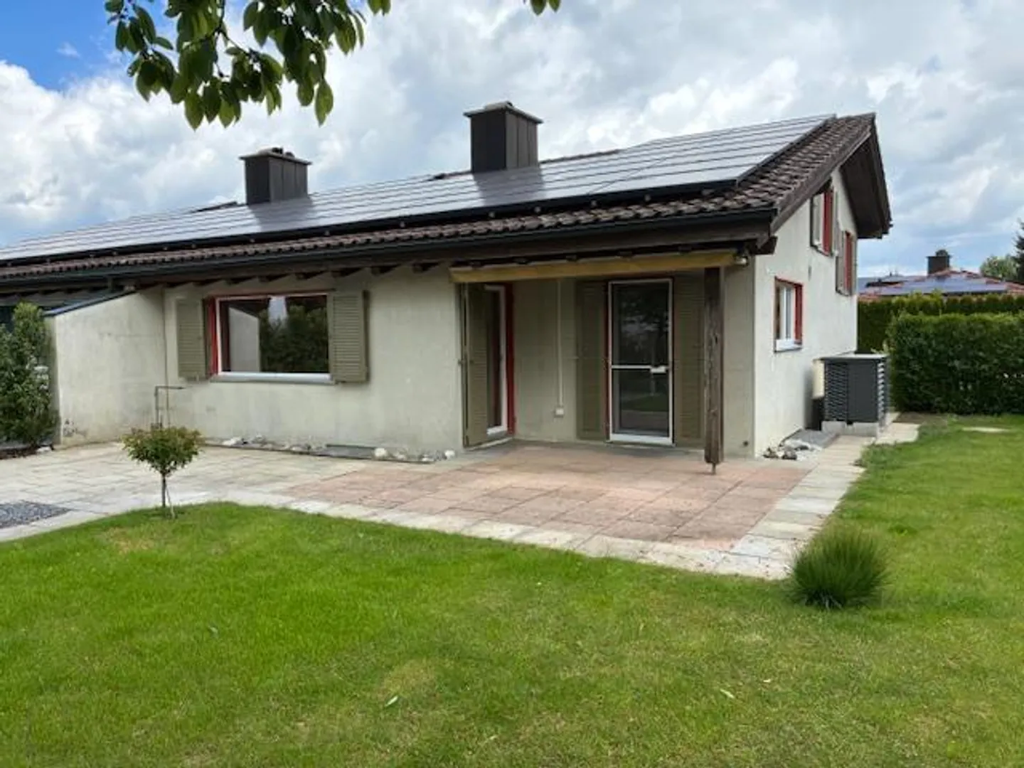Pretty Double Family House - Photo 2 of 15