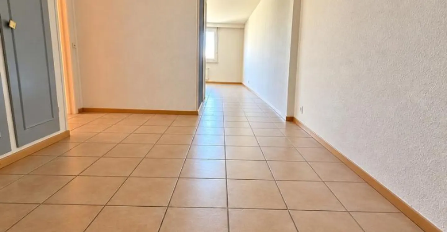 Riviera - Appartamento con bei volumi e vista libera - Foto 4 di 11