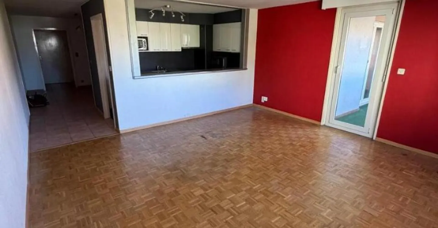 Riviera - Appartamento con bei volumi e vista libera - Foto 5 di 11