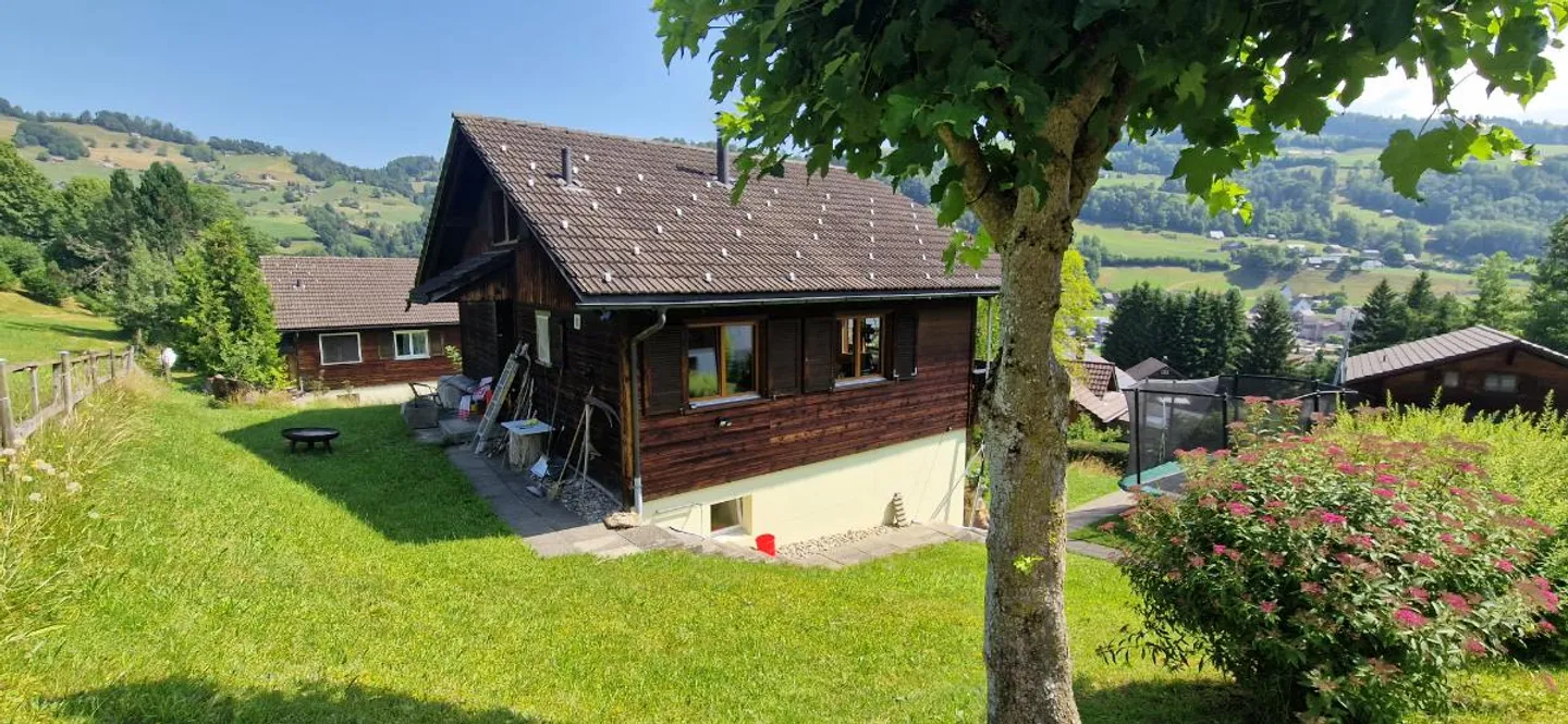 4.5 Room Chalet - Photo 2 of 5