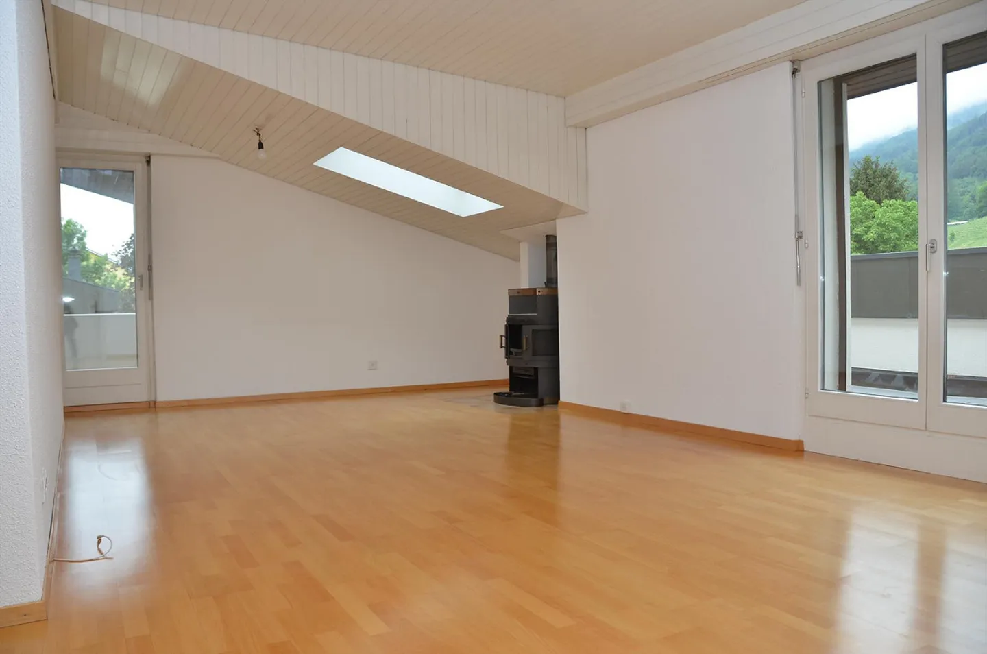 Grosszügige Dachwohnung mit Balkonen - Foto 15 von 19