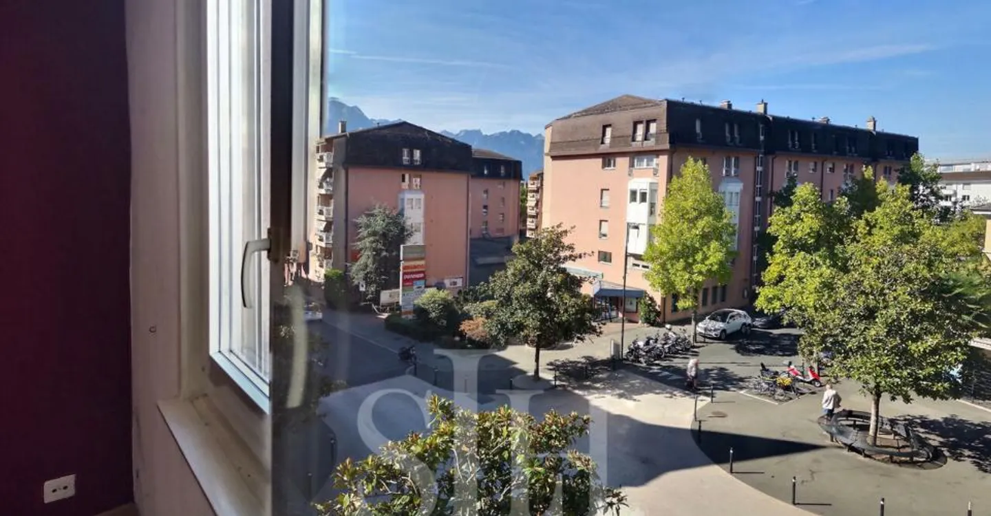 Riviera - Appartamento con bei volumi e vista libera - Foto 11 di 11