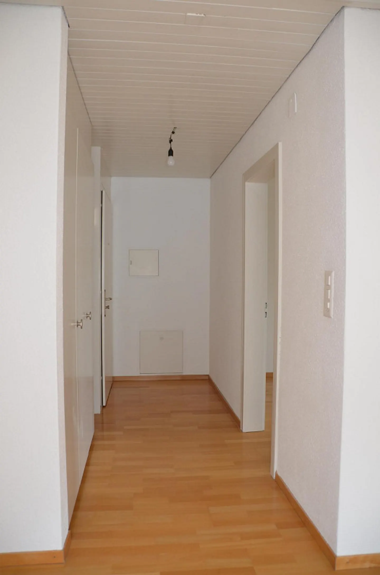 Grosszügige Dachwohnung mit Balkonen - Foto 13 von 19