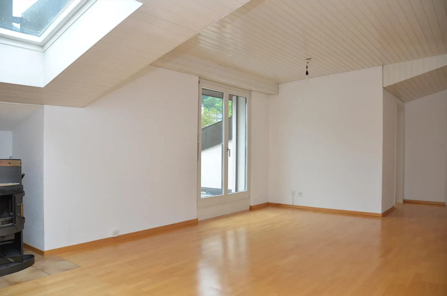 Grosszügige Dachwohnung mit Balkonen - Foto 16 von 19