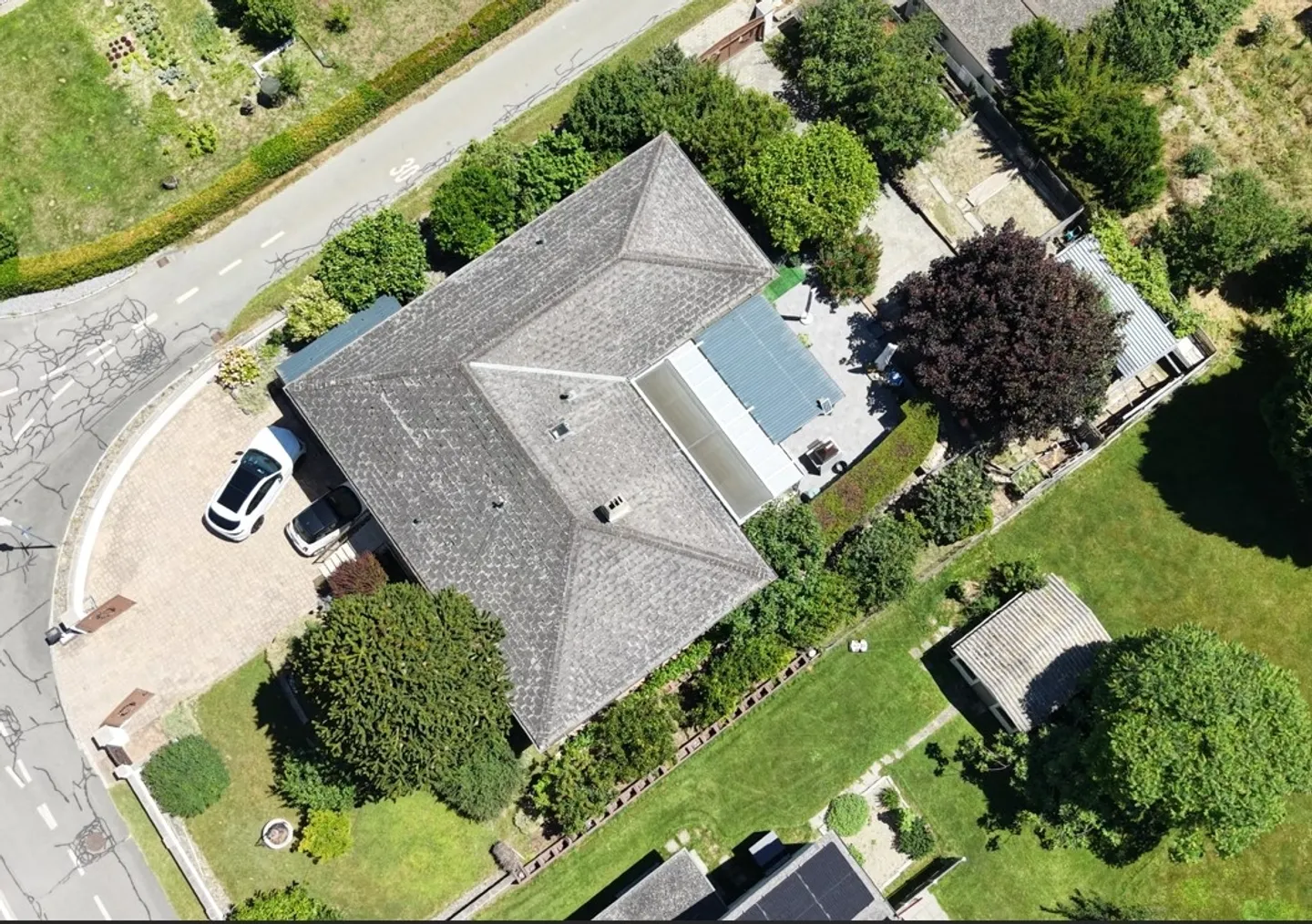 Large Single-Family Villa - Photo 10 of 10