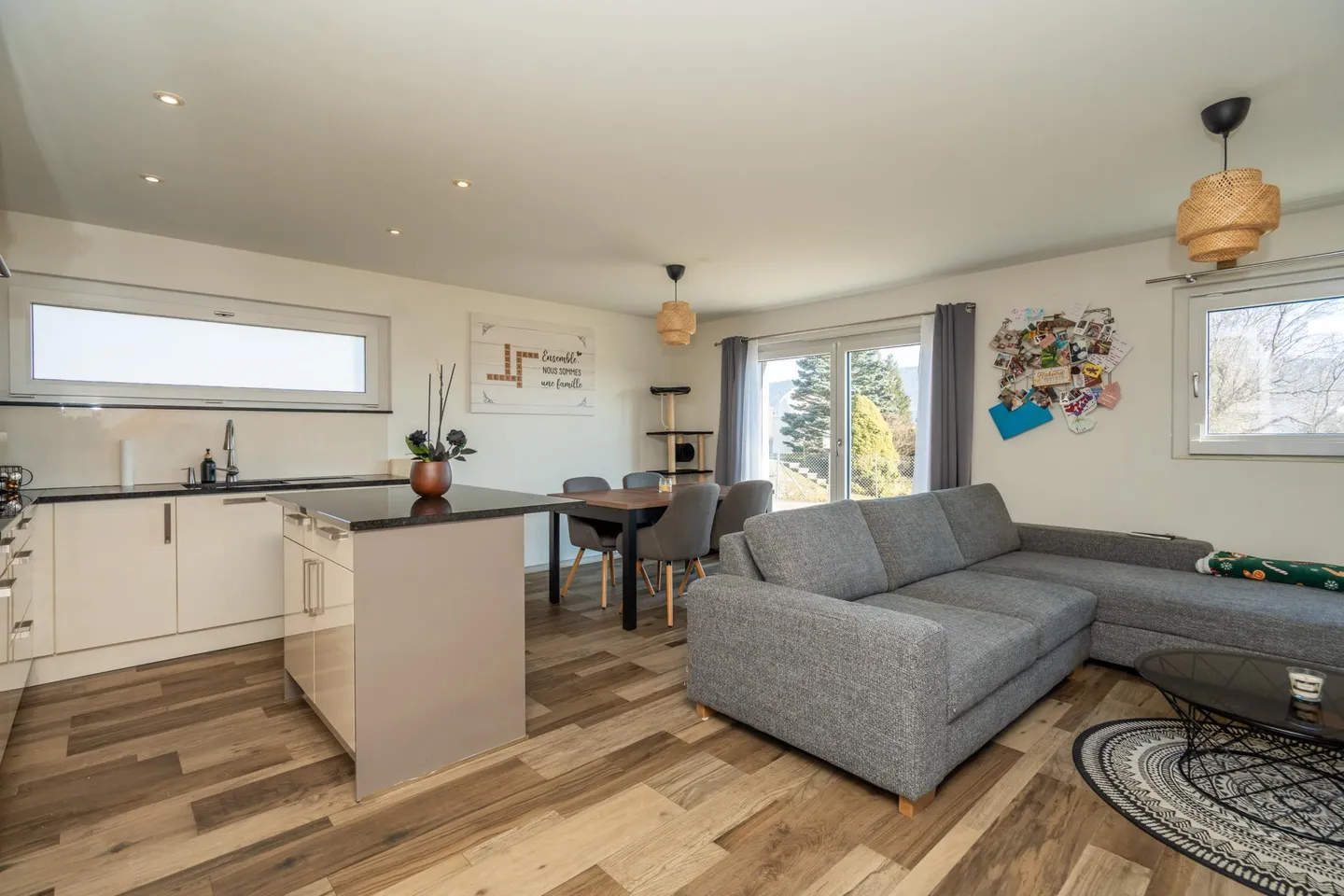 Geräumiges Familienhaus mit Garten - Foto 15 von 17