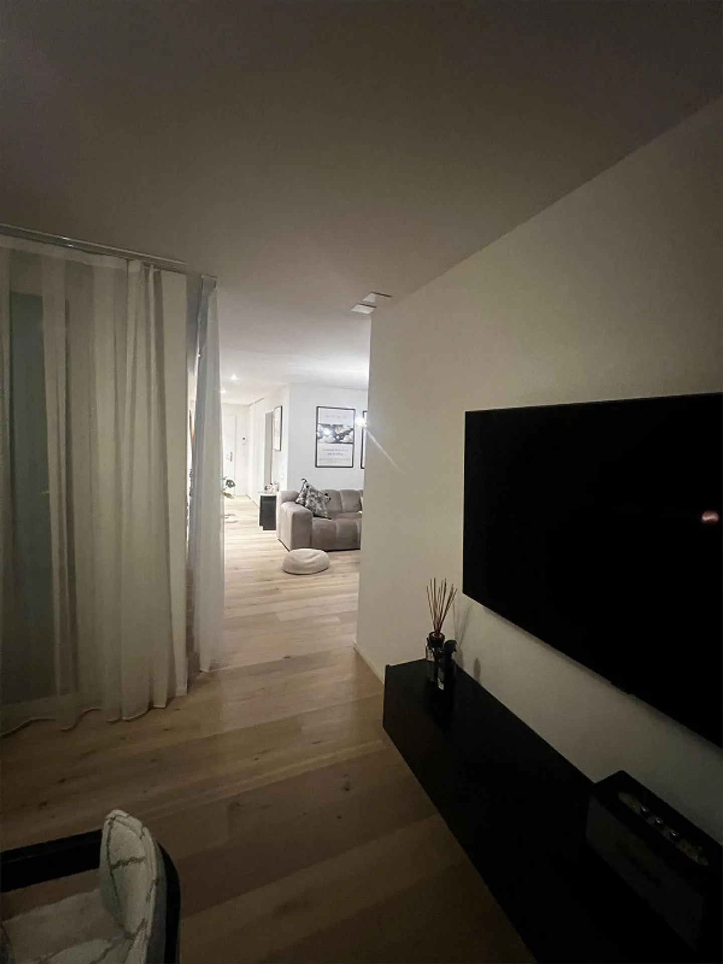 Appartement lumineux et moderne de 3,5 pièces - Photo 13 sur 23