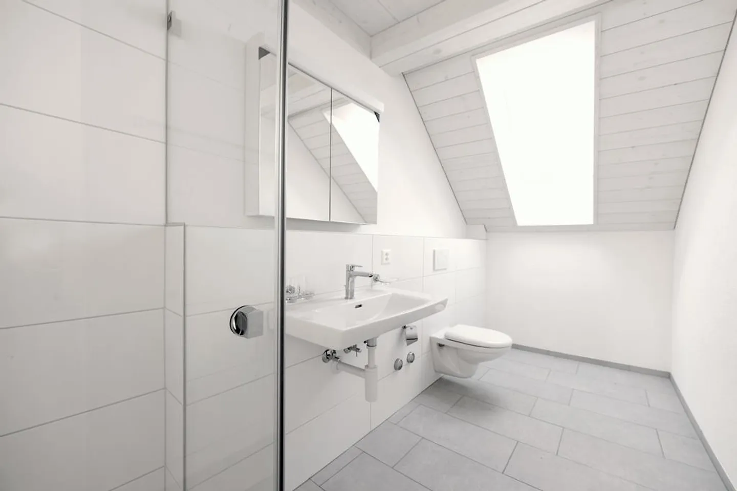 Moderno appartamento duplex di 3,5 stanze al 3° piano con balcone - Foto 5 di 11