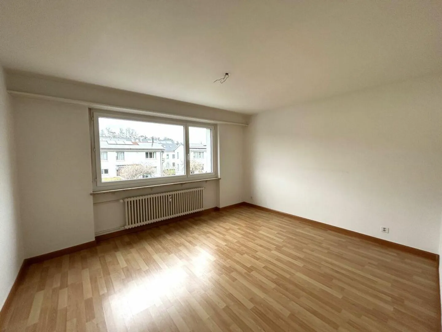 3.5 Room Apartment in Reinach - Photo 5 of 8