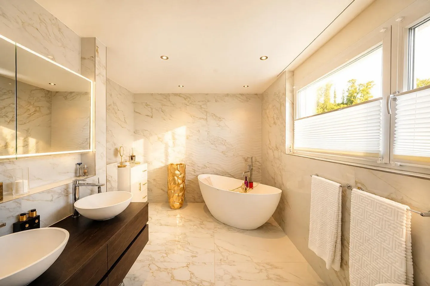 Luxury Without Compromise - Photo 10 of 18