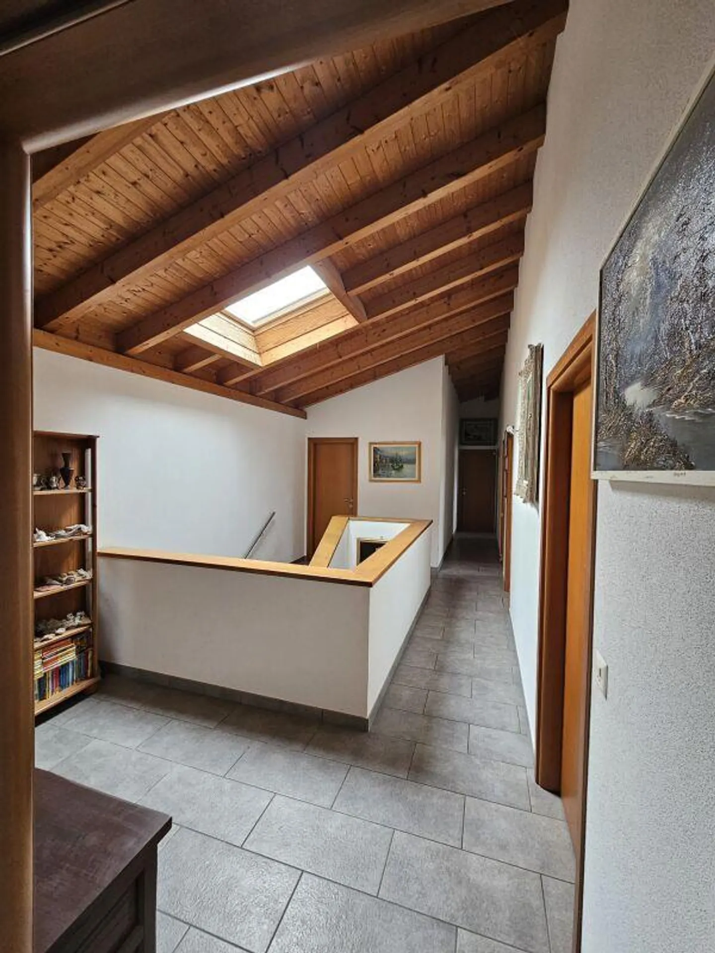 Spaziosa casa unifamiliare a Galbisio - Foto 13 von 20