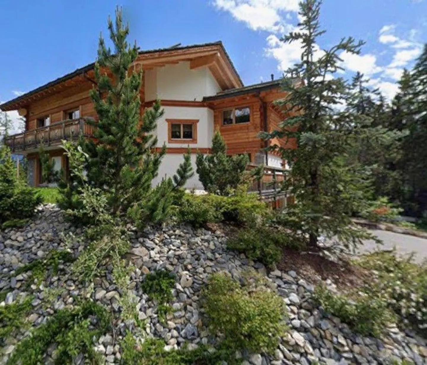 Chalet de Luxe en Emplacement Privilégié - Photo 4 sur 13