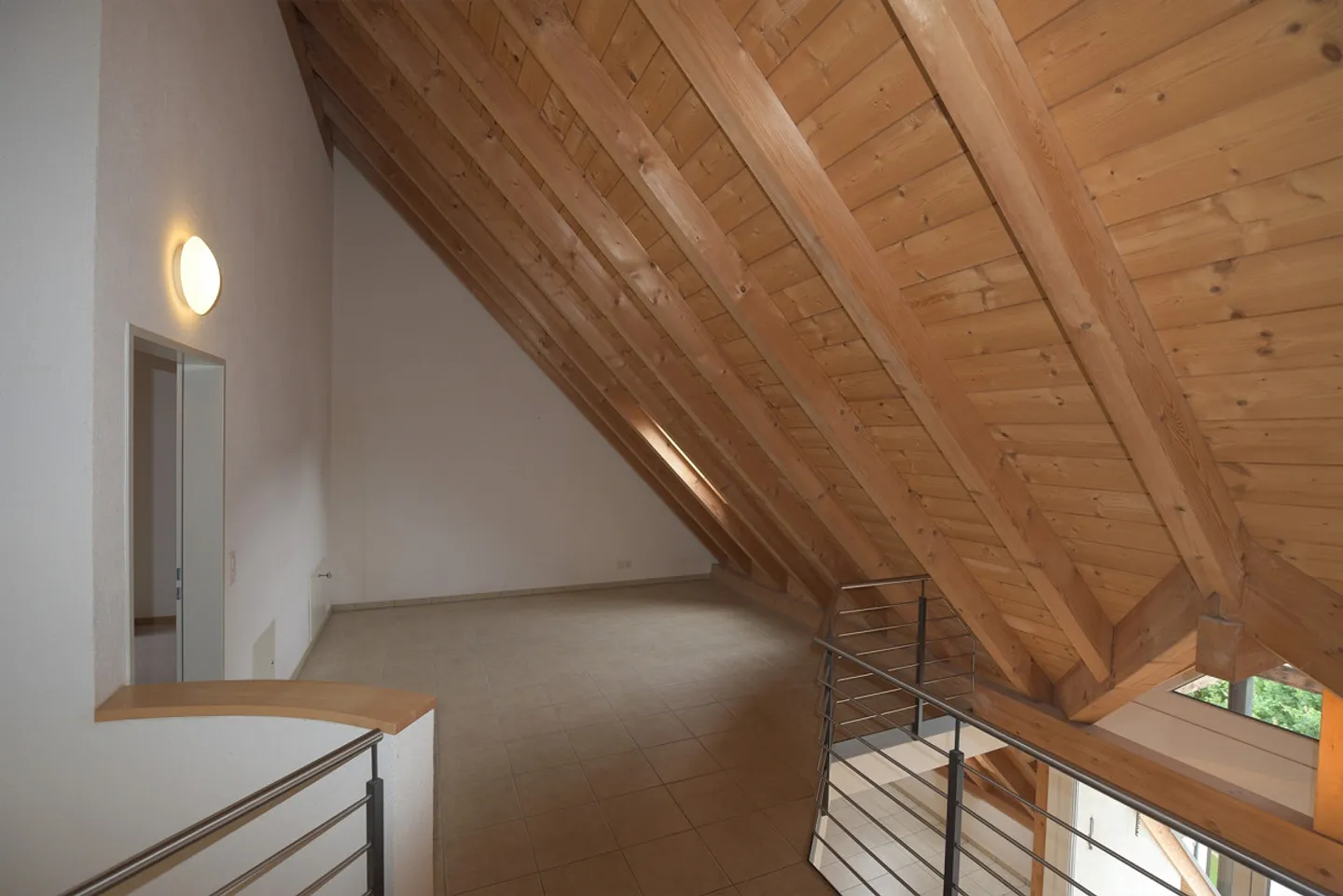 Grosszügige  4 1/2  Zimmer Attikawohnung  inkl.  Einstellhallenplatz - Foto 14 von 23