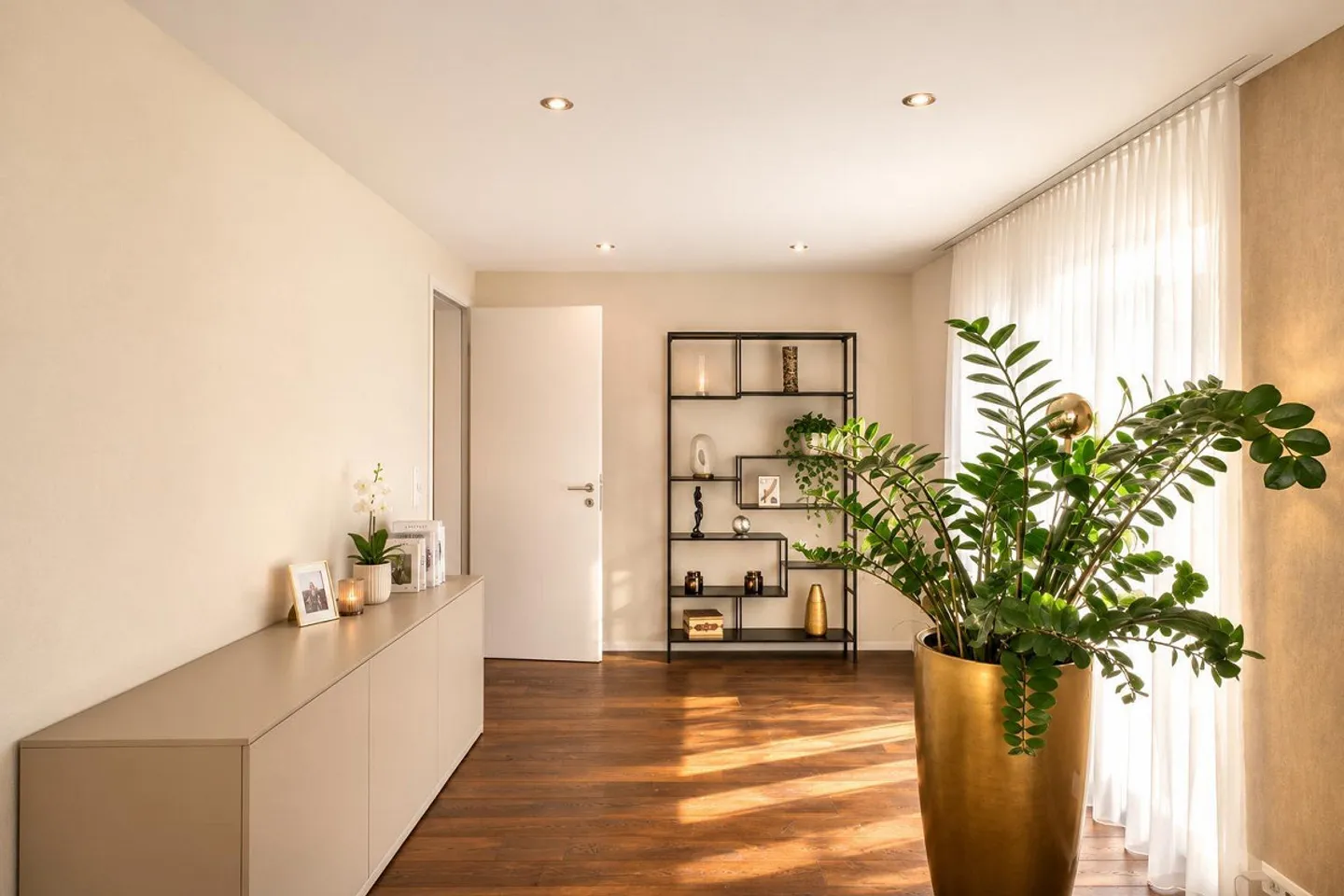 Luxury Without Compromise - Photo 7 of 18