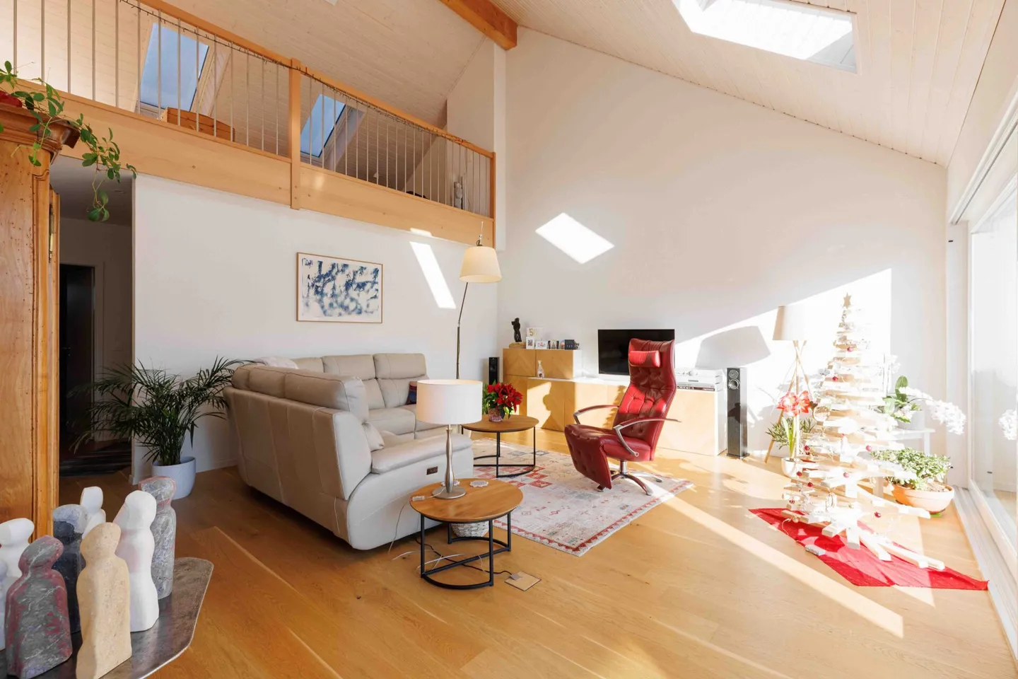 LE SENTIER - NOUVEAU PRIX - Appartement en duplex avec vue sur le lac de Joux - Photo 3 sur 19