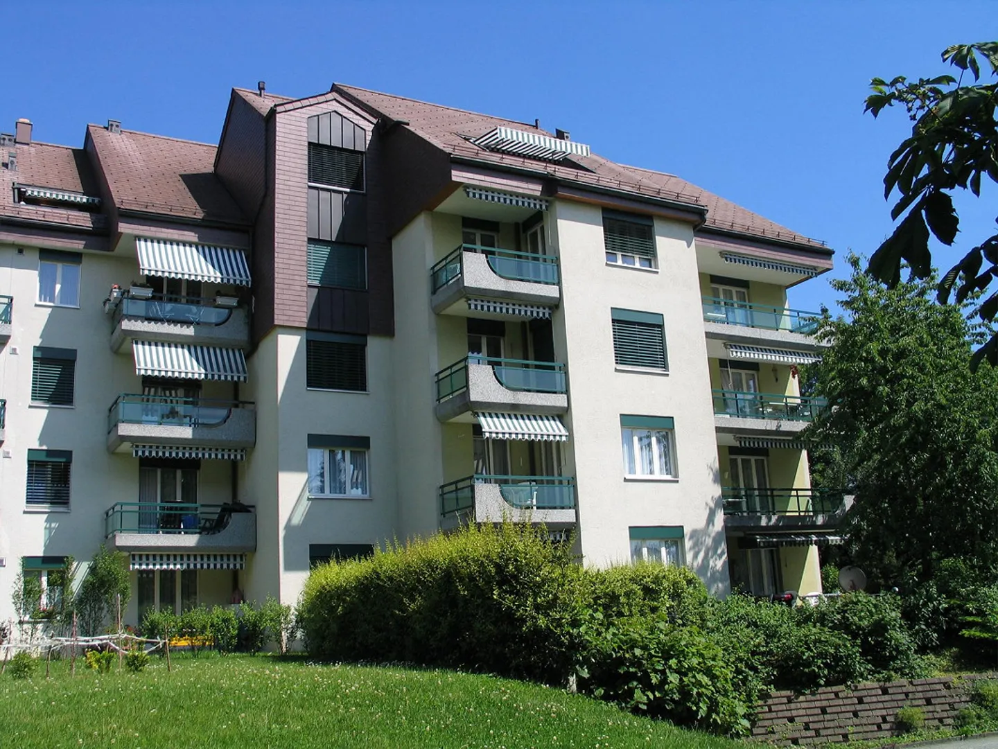 Appartement 4 1/2 pièces - Photo 2 sur 24