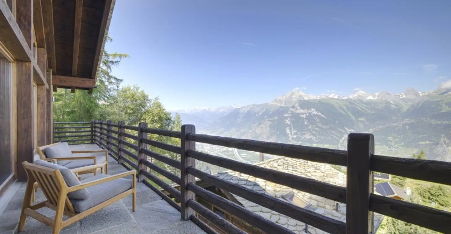 Chalet eccezionale con vista panoramica e ascensore privato - Foto 5 di 13