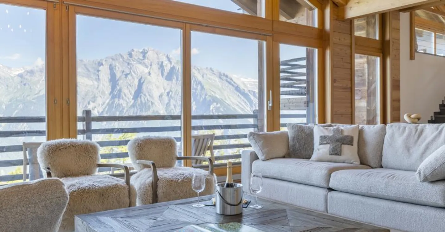 Chalet eccezionale con vista panoramica e ascensore privato - Foto 3 di 13