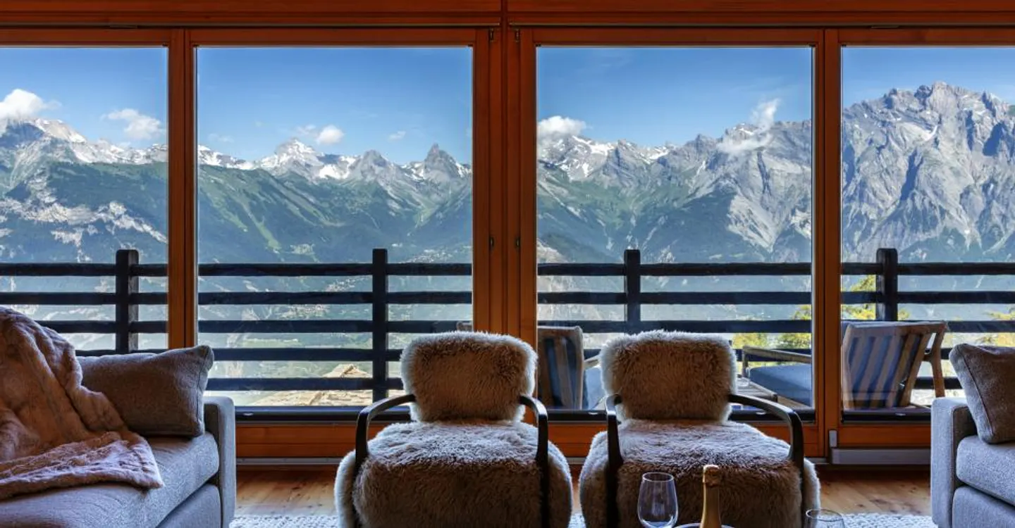 Chalet eccezionale con vista panoramica e ascensore privato - Foto 7 di 13