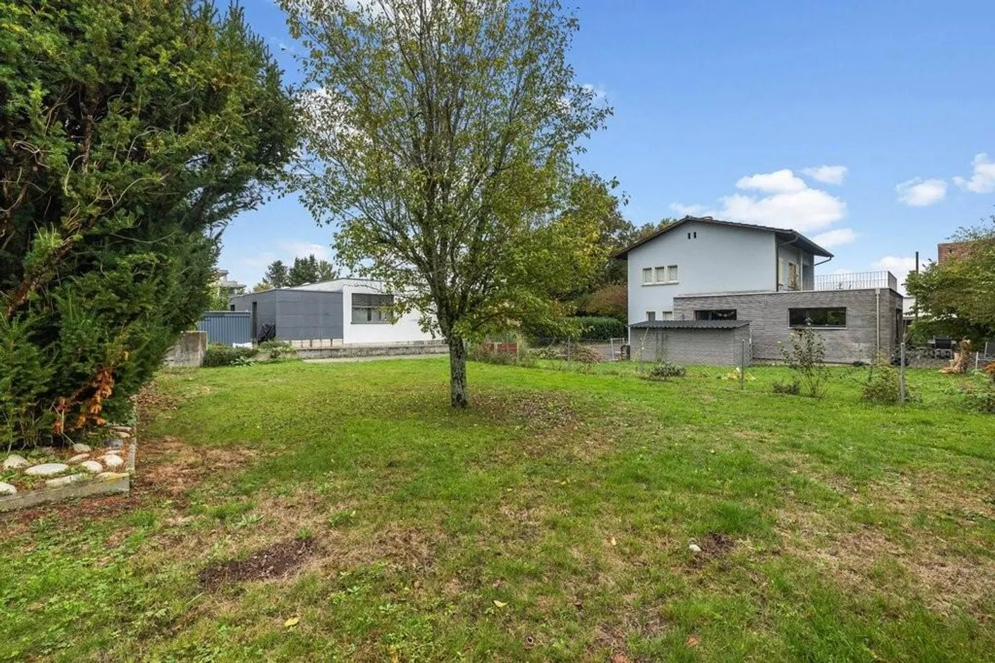 Terreno edificabile in attraente zona residenziale - Foto 1 di 1