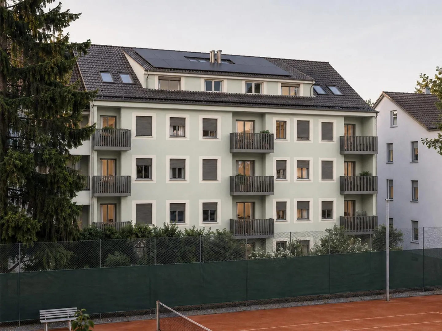 Renovated attic apartment in the popular Neubad district - Photo 6 of 6