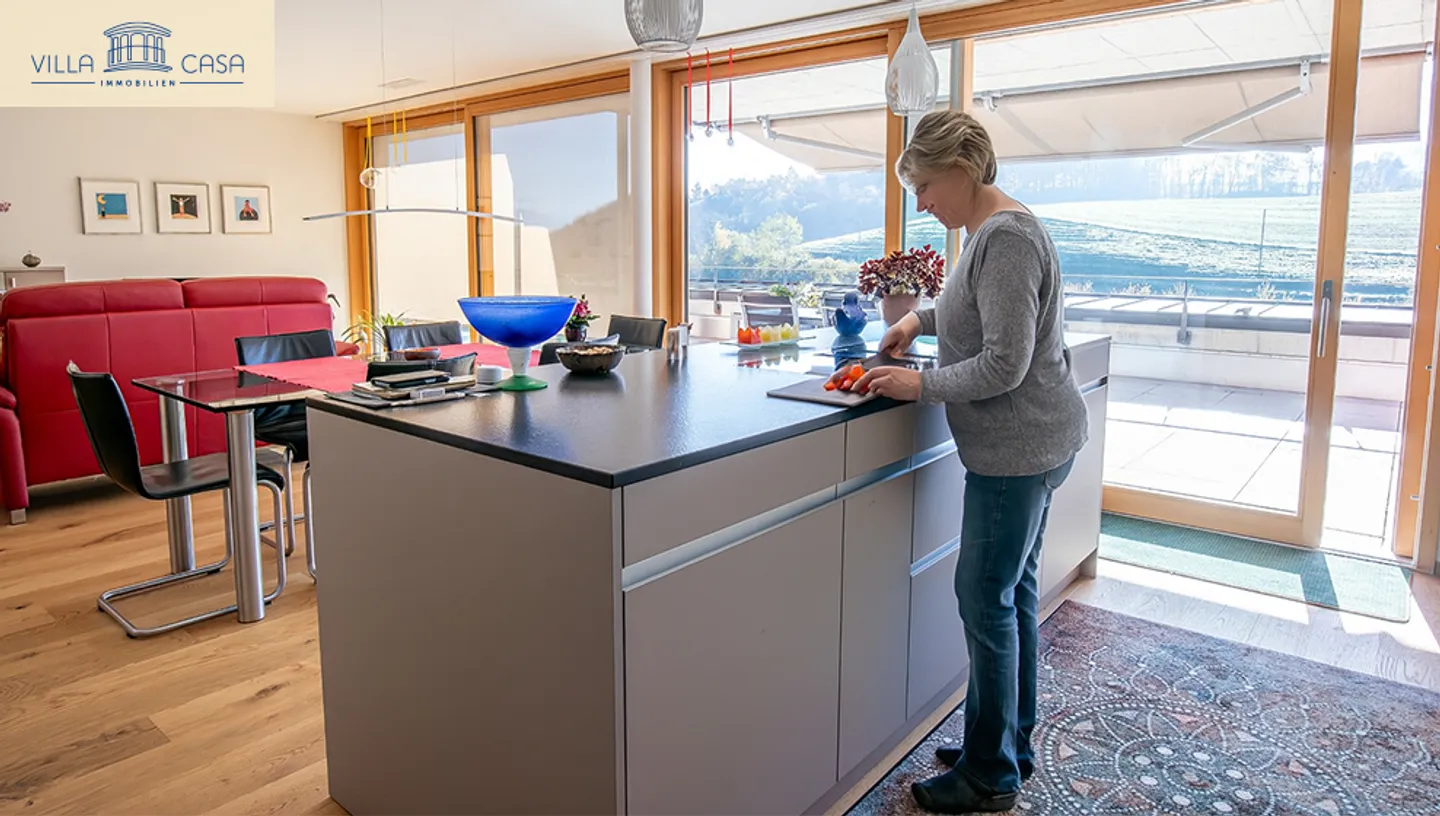 Appartamento moderno con terrazza di 88 m² e vista panoramica a Riggisberg - Foto 3 di 16