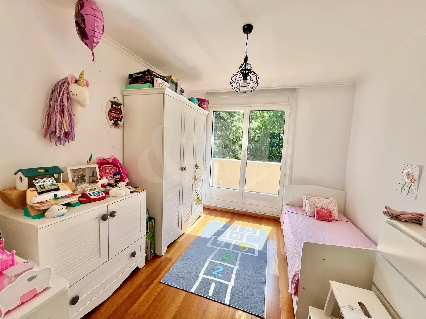 Chemin de Conches 33, schöne möblierte Villa mit 8 Zimmern - Foto 7 von 7