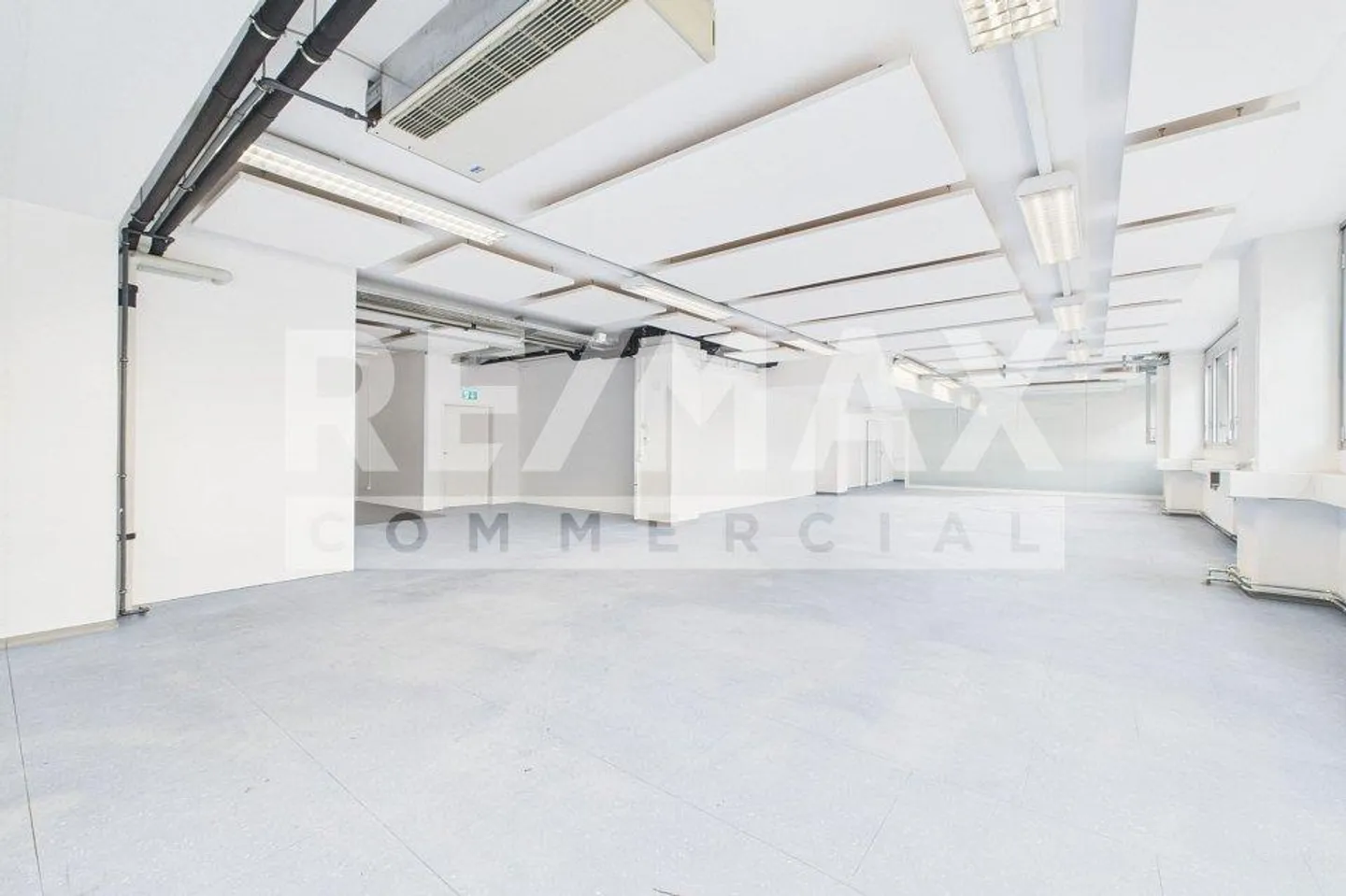 Attraktive Gewerbefläche mit vielen Nutzungsmöglichkeiten! Büro, La... - Photo 10 sur 13