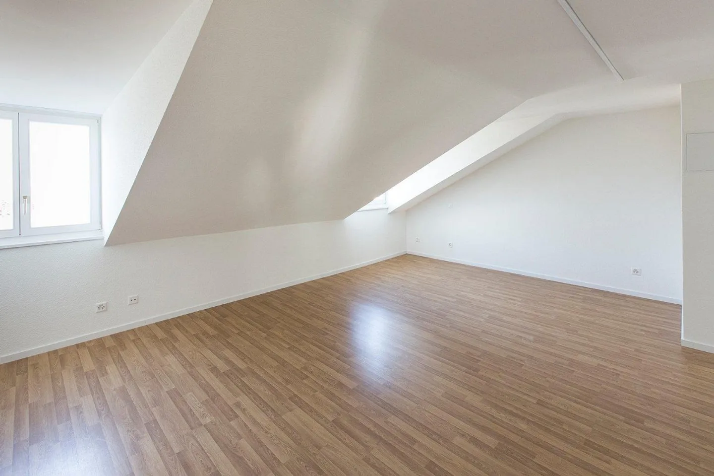 Maison Unique dans un Emplacement Privilégié : Profitez d'un Habitat Exclusif - Photo 11 sur 13