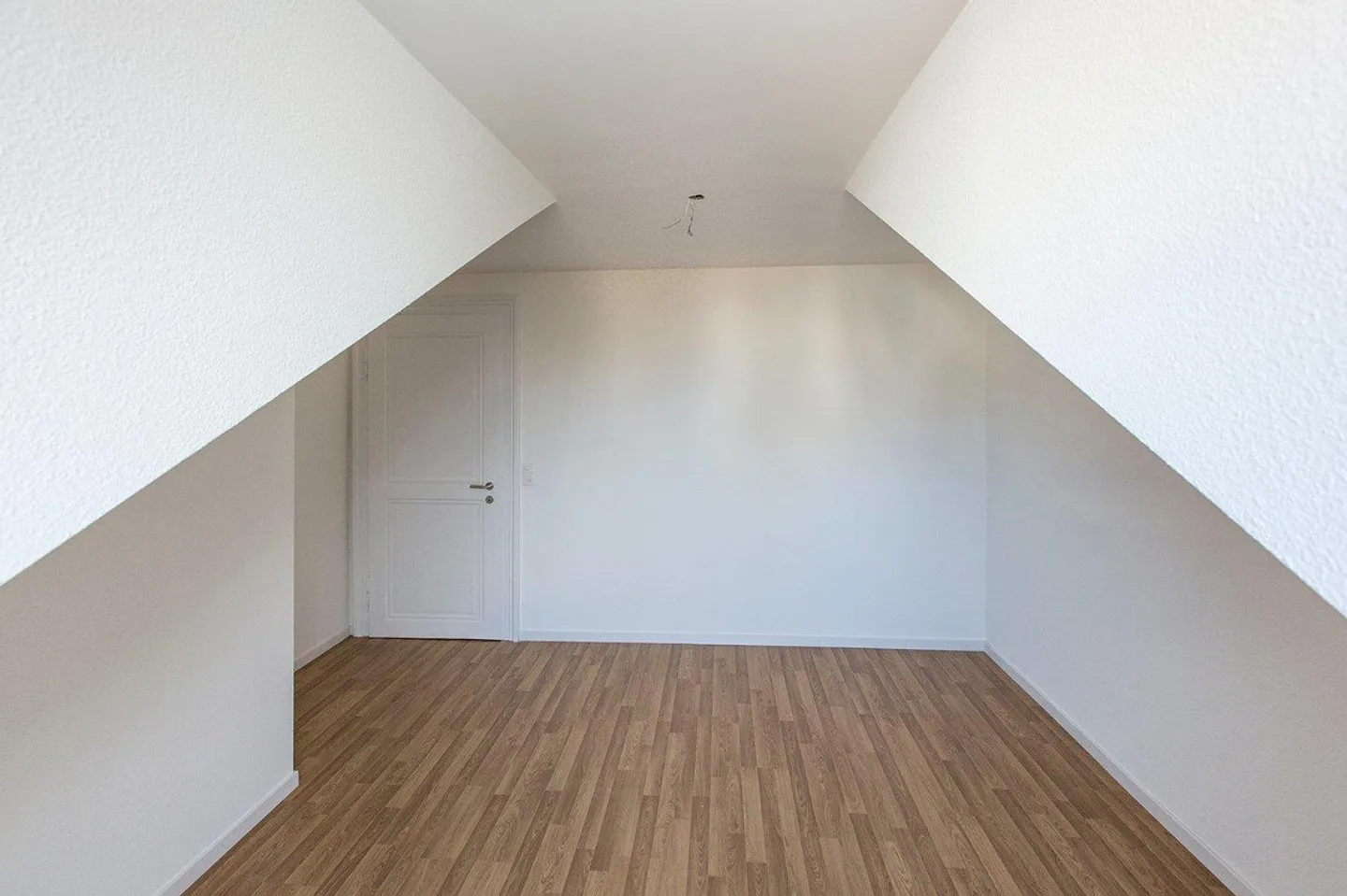 Maison Unique dans un Emplacement Privilégié : Profitez d'un Habitat Exclusif - Photo 12 sur 13