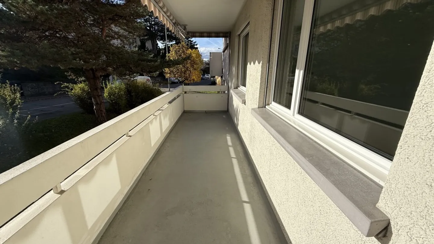 Appartamento 4 stanze con potenziale di ristrutturazione a Dübendorf - Il tuo Cha... - Foto 4 di 11