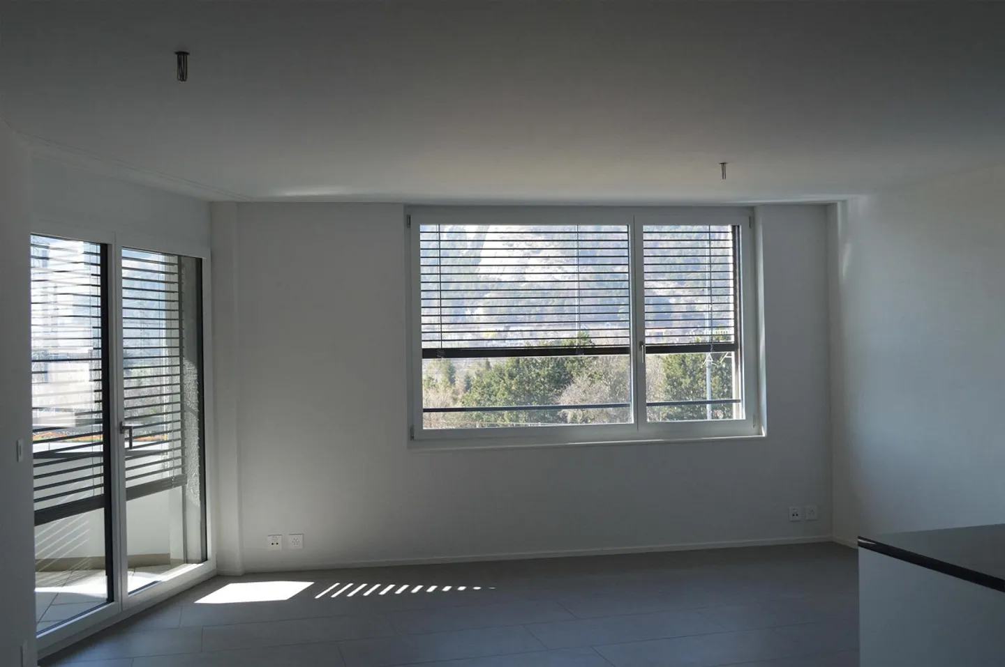 grand appartement récent - Photo 2 sur 4