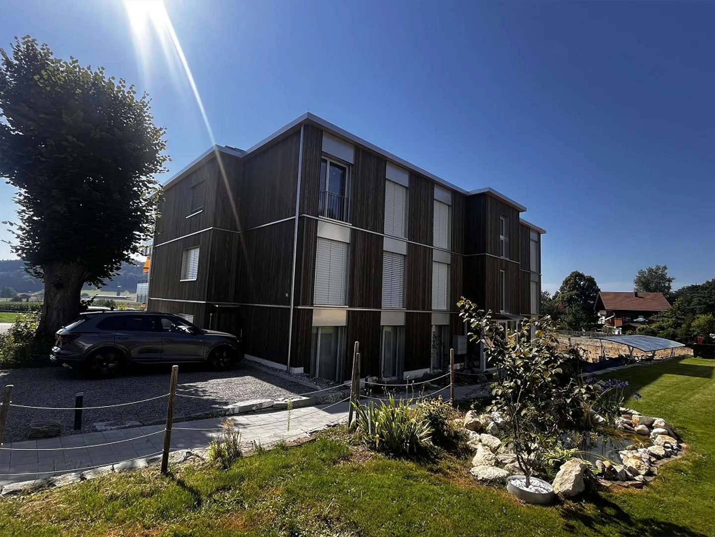 Appartamento giardino esclusivo di 5½ stanze – Vivere a uno standard di proprietà, solo - Foto 4 di 11