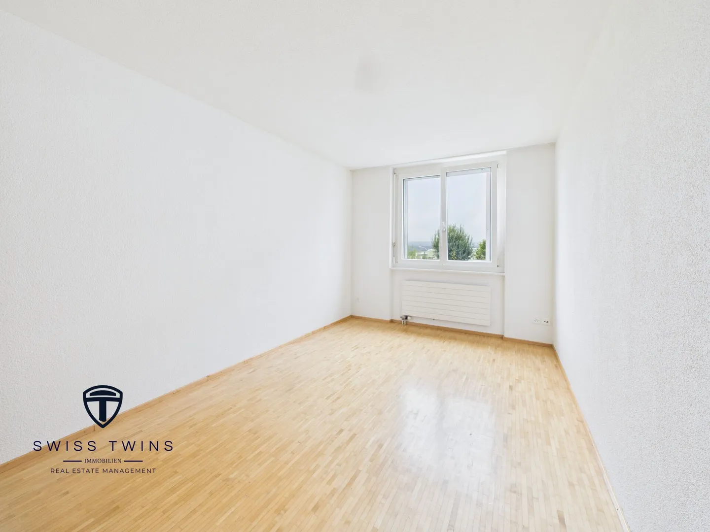 4.5-Room Apartment with a View of Nature - Photo 6 of 16