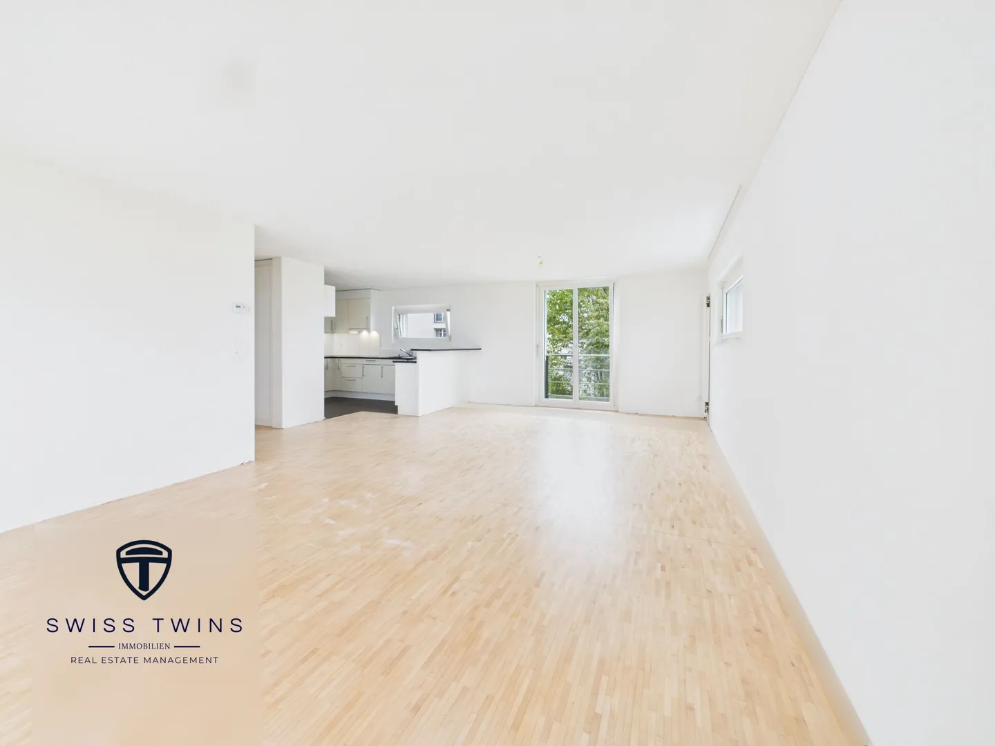 4.5-Room Apartment with a View of Nature - Photo 9 of 16