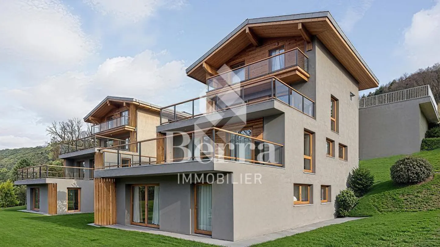 Die Perrons von St-Romain Penthouse, herrlicher Ausblick - Foto 3 von 13