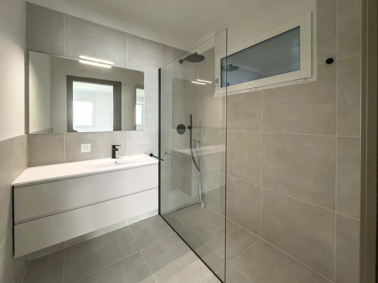 Appartamento in vendita - Foto 6 di 8