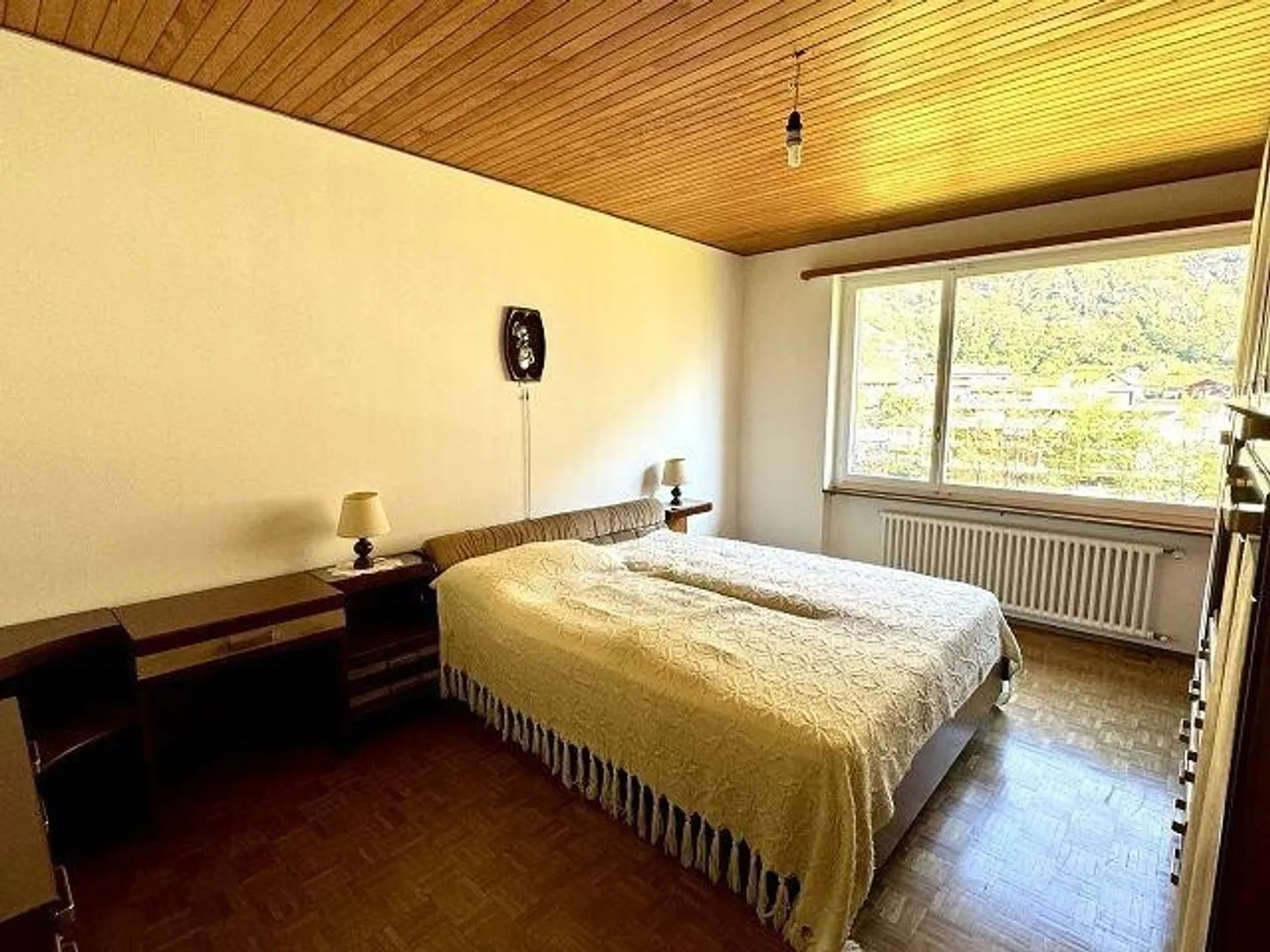 Appartamento ultimo piano di 6 1/2 locali con giardino e parcella - Foto 8 di 13