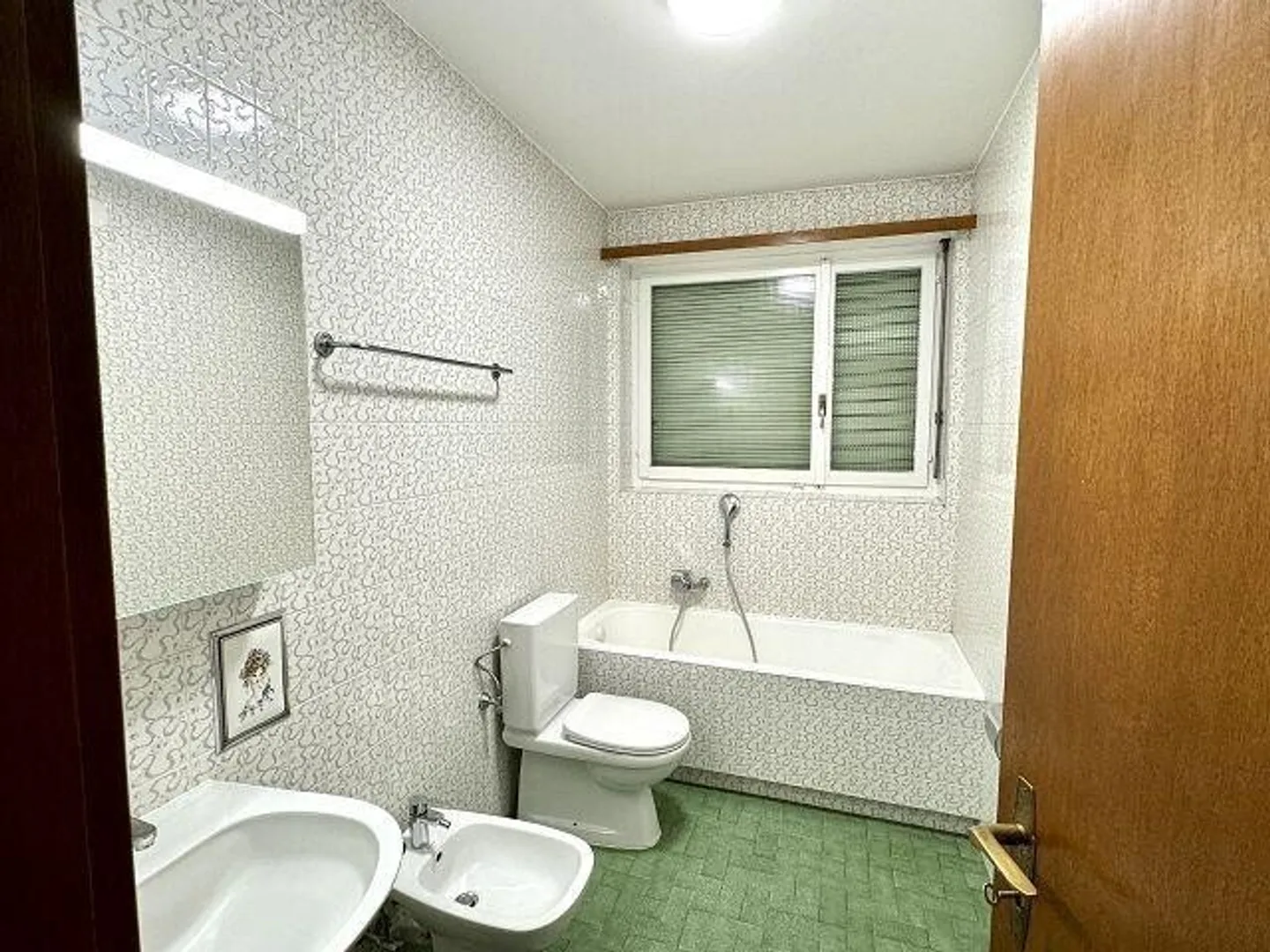 Appartamento ultimo piano di 6 1/2 locali con giardino e parcella - Foto 11 di 13