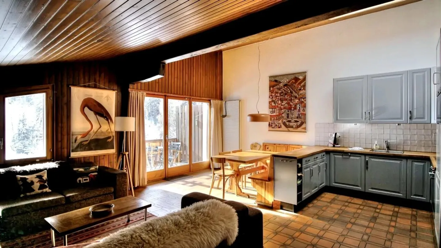 Charming Attic Apartment in Morgins - Photo 2 of 12