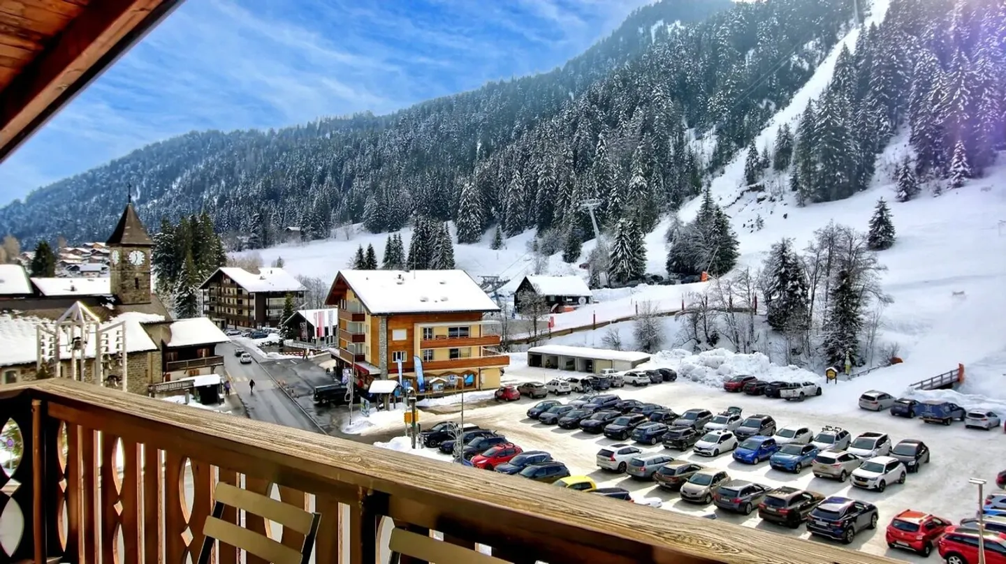 Charming Attic Apartment in Morgins - Photo 11 of 12