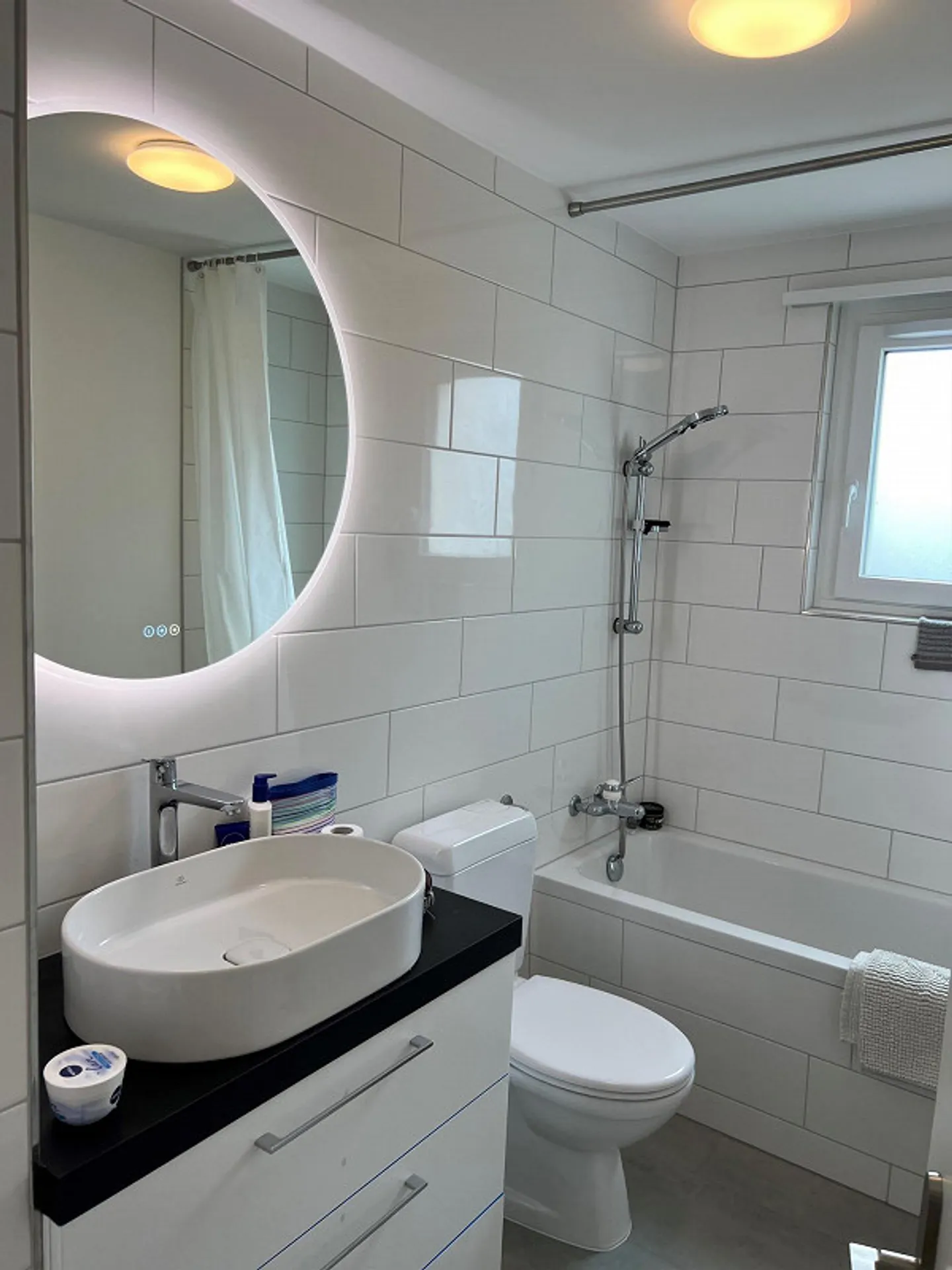 Kleines attraktives Mehrfamilienhaus mit 4 Wohnungen - Foto 3 von 10