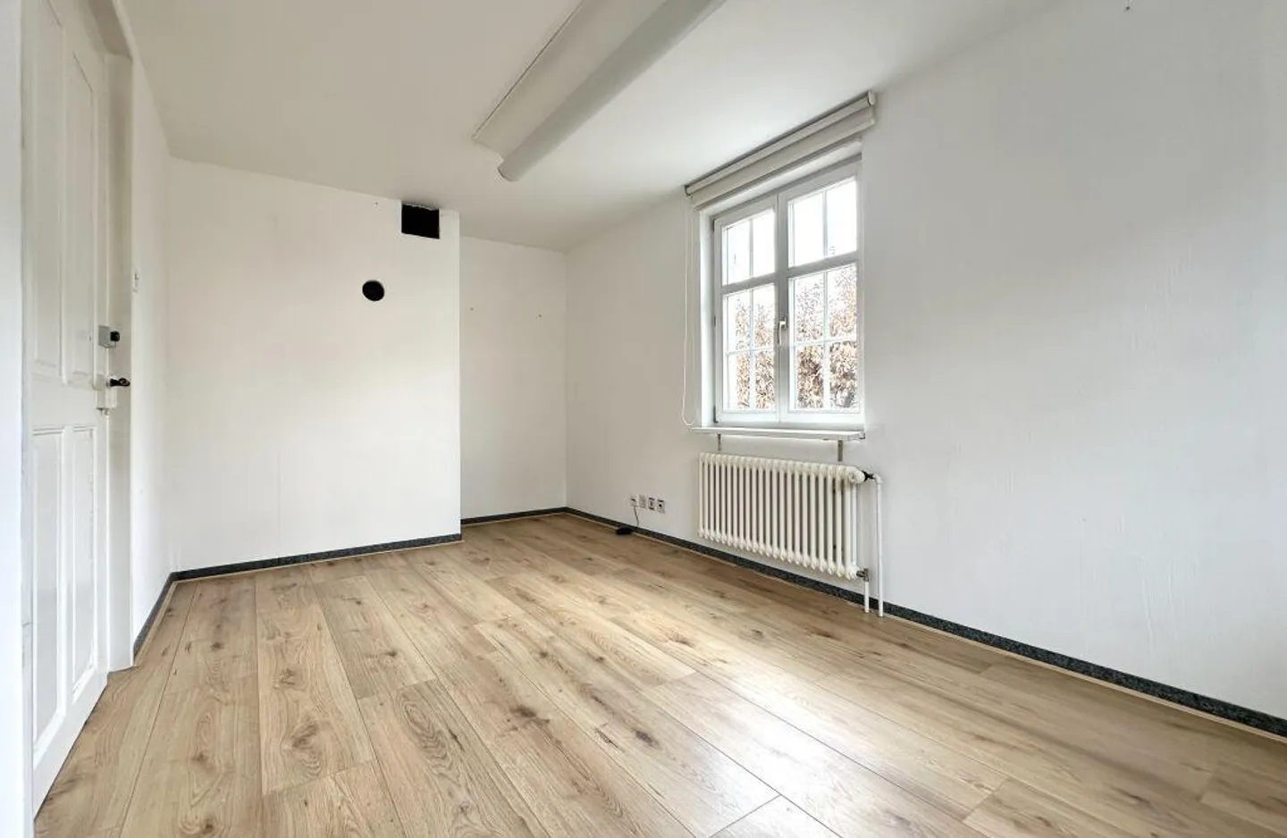 Spazio commerciale/Ufficio - Foto 5 di 6