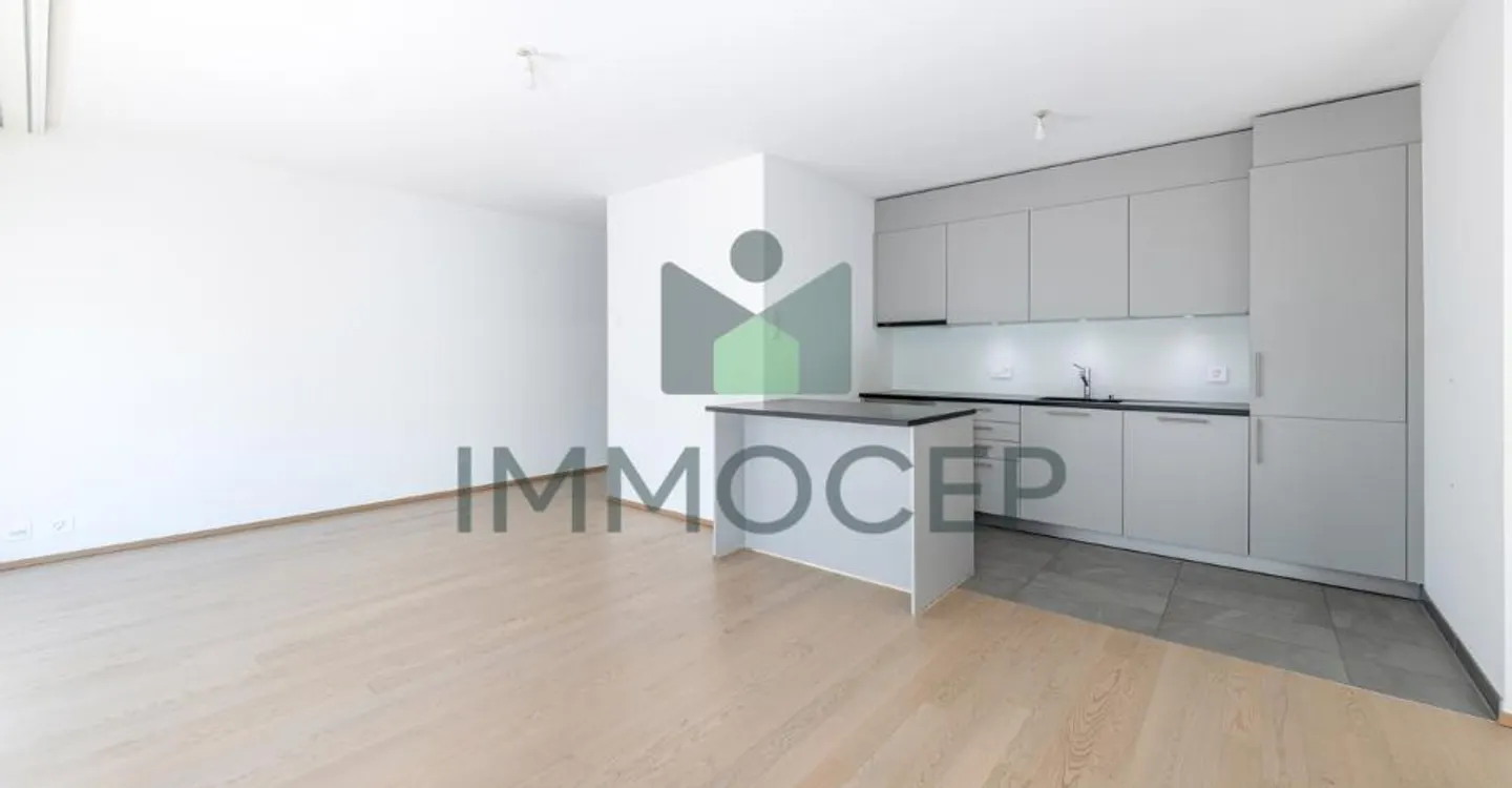Exklusivität: Großes 4-Zimmer-Apartment von 84 m2 in Eaux - Vives - Foto 2 von 9
