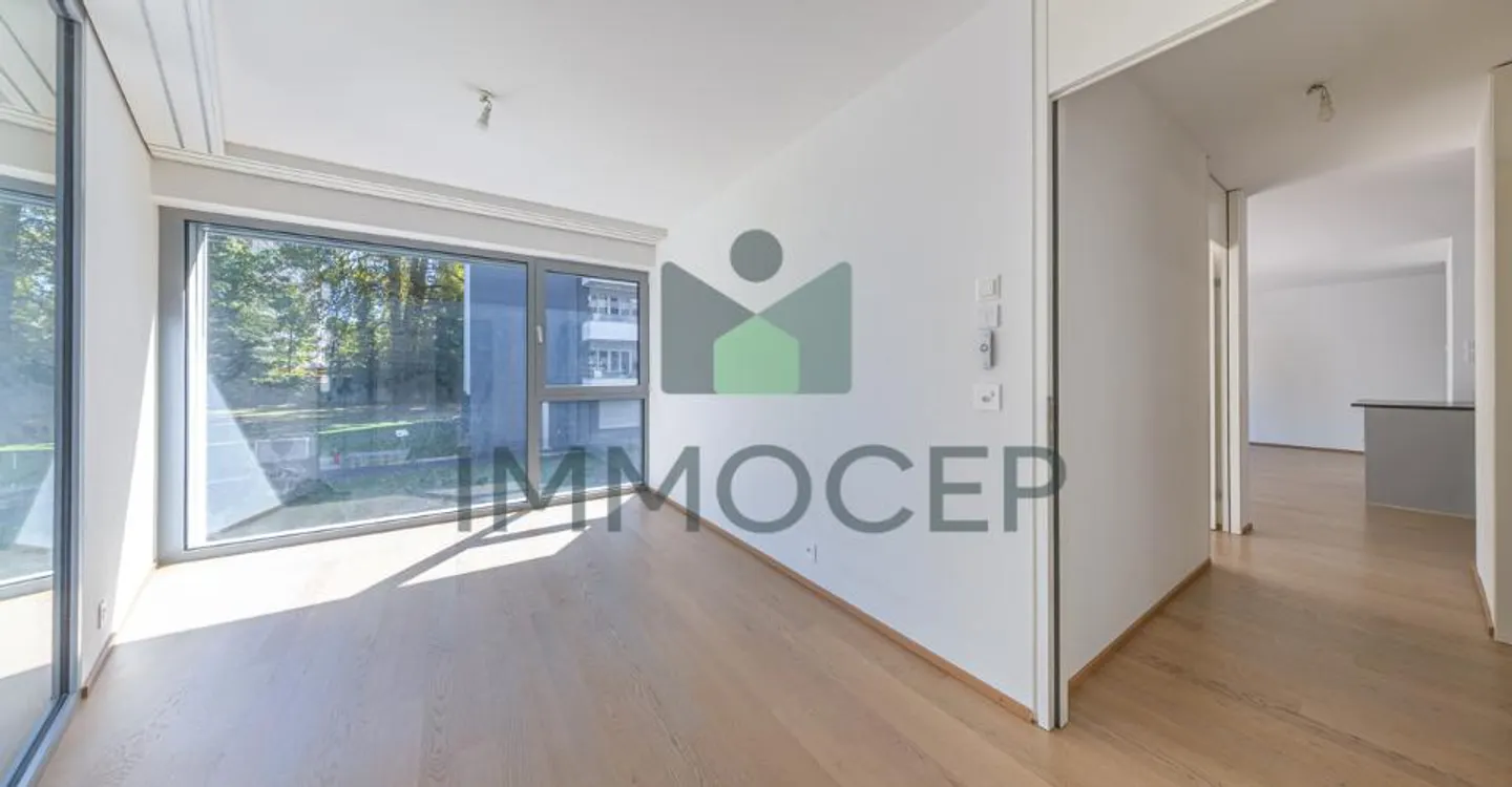 Exklusivität: Großes 4-Zimmer-Apartment von 84 m2 in Eaux - Vives - Foto 6 von 9