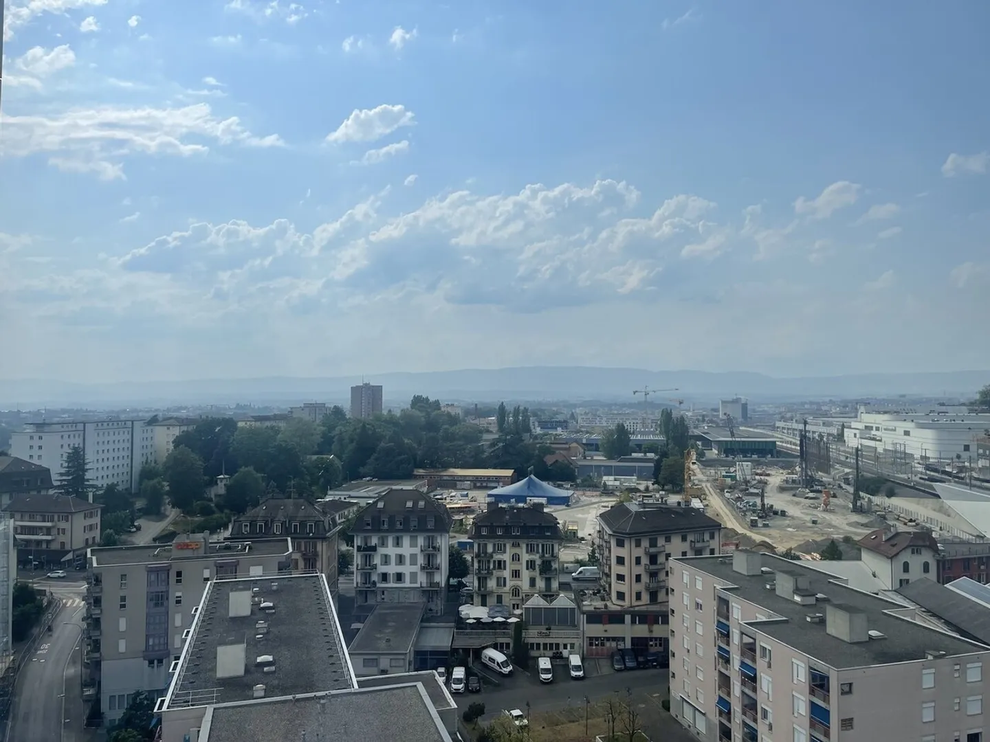 Centro di Malley! Ristrutturato! Vista splendida! - Foto 2 di 10