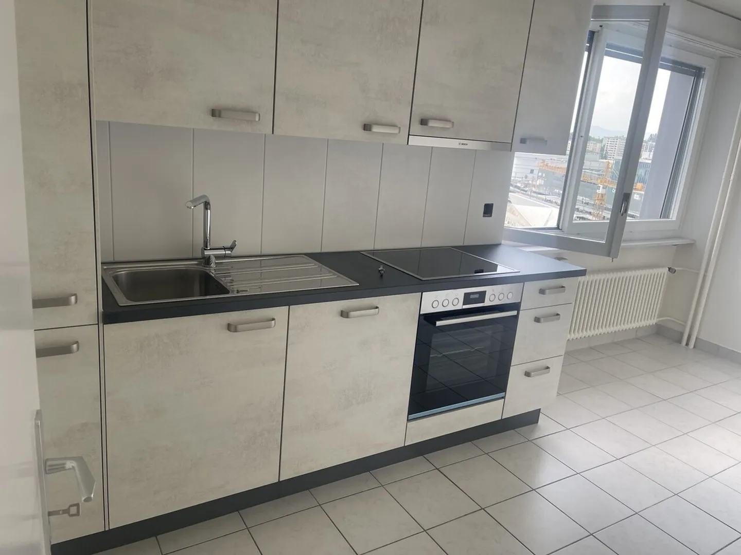 Centro di Malley! Ristrutturato! Vista splendida! - Foto 4 di 10