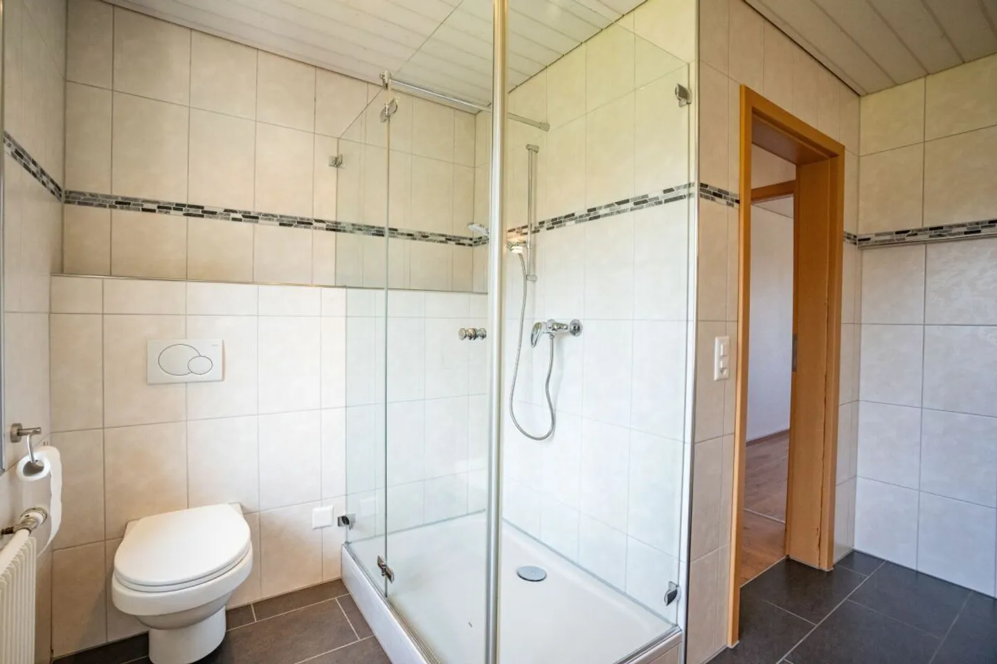 Idylle familiale dans le vert - charmante maison individuelle avec potentiel - Photo 10 sur 13