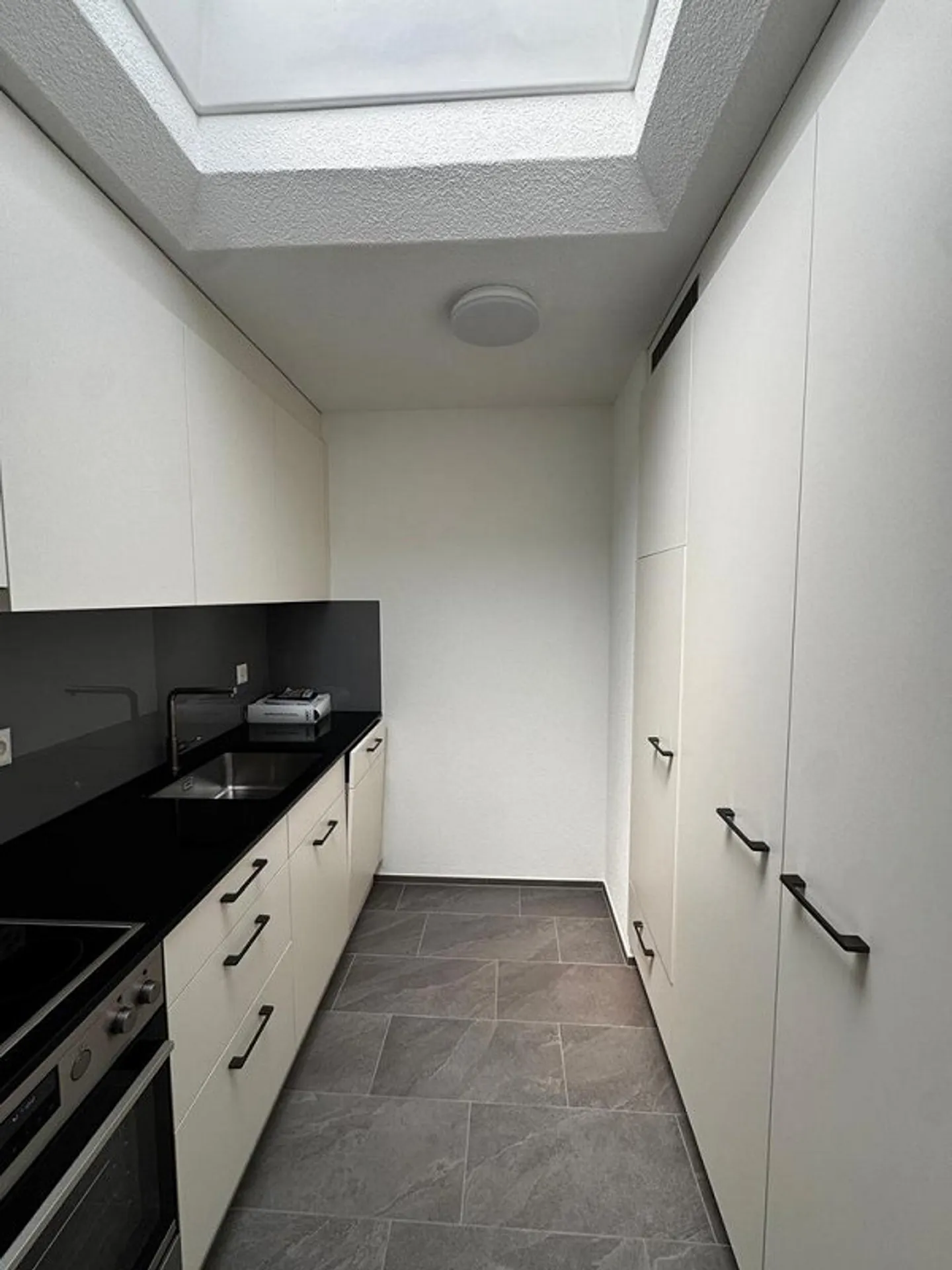 La tua nuova casa: Bellissimo e accogliente appartamento di 2,5 stanze - Foto 4 di 7
